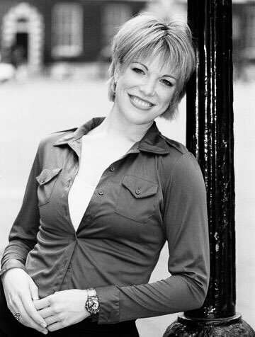 s on Twitter: "hannah at 20 // hannah at 48"