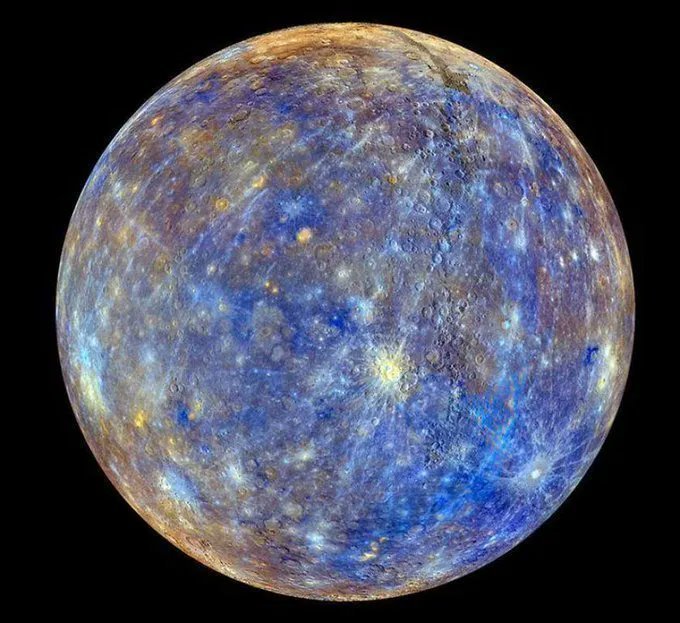 The clearest photo of Mercury ever taken Credit: NASA/ESA more: buff.ly/3DeUFz8