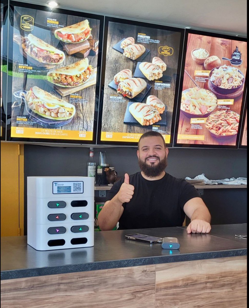 CryptotemToken's tweet photo. The first stations start to be installed in the first bars and restaurants in France. We keep moving forward!
#cryptotem #totem #bsc 
#Cryptos #batteries https://t.co/k0G04SXRZr