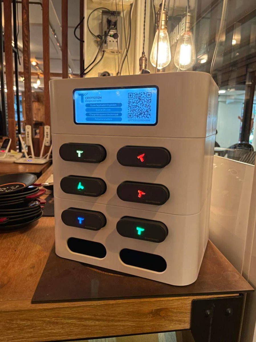 CryptotemToken's tweet photo. The first stations start to be installed in the first bars and restaurants in France. We keep moving forward!
#cryptotem #totem #bsc 
#Cryptos #batteries https://t.co/k0G04SXRZr