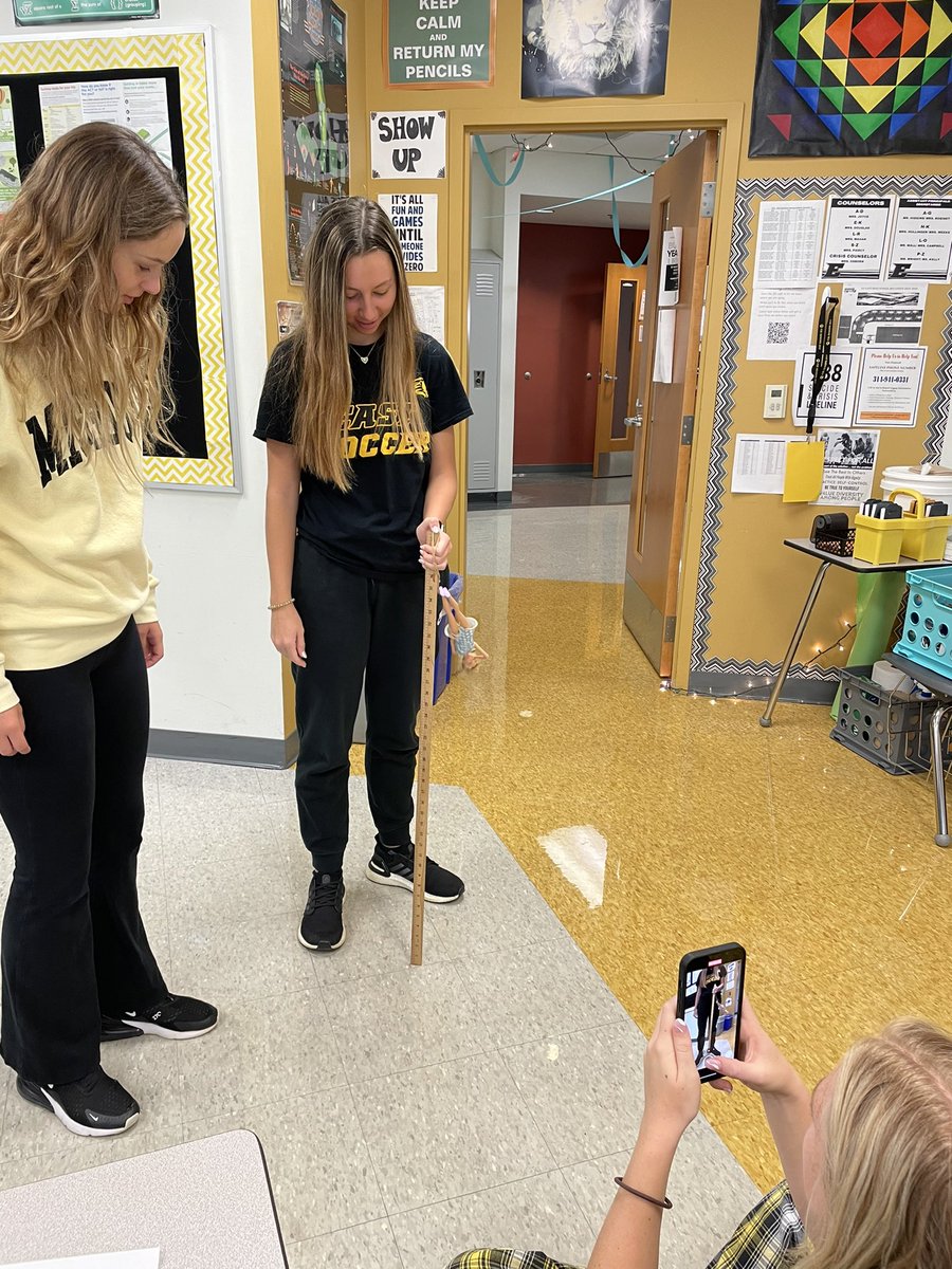 Mrs. Venneman tweet media