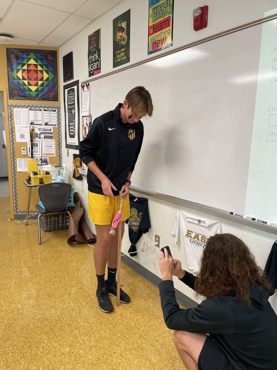 Mrs. Venneman tweet media