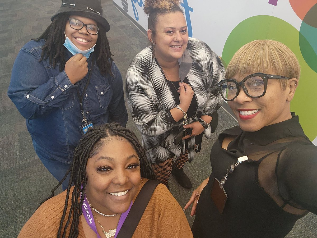 #RushMorr #LifeAtATT #WeAreTheNAC  #SCFW22 <a href="/lcsmith0925/">Laniki Smith</a> <a href="/Amor910/">Shaunta Patterson</a> <a href="/FAYCallCenter/">Team Fayetteville</a>