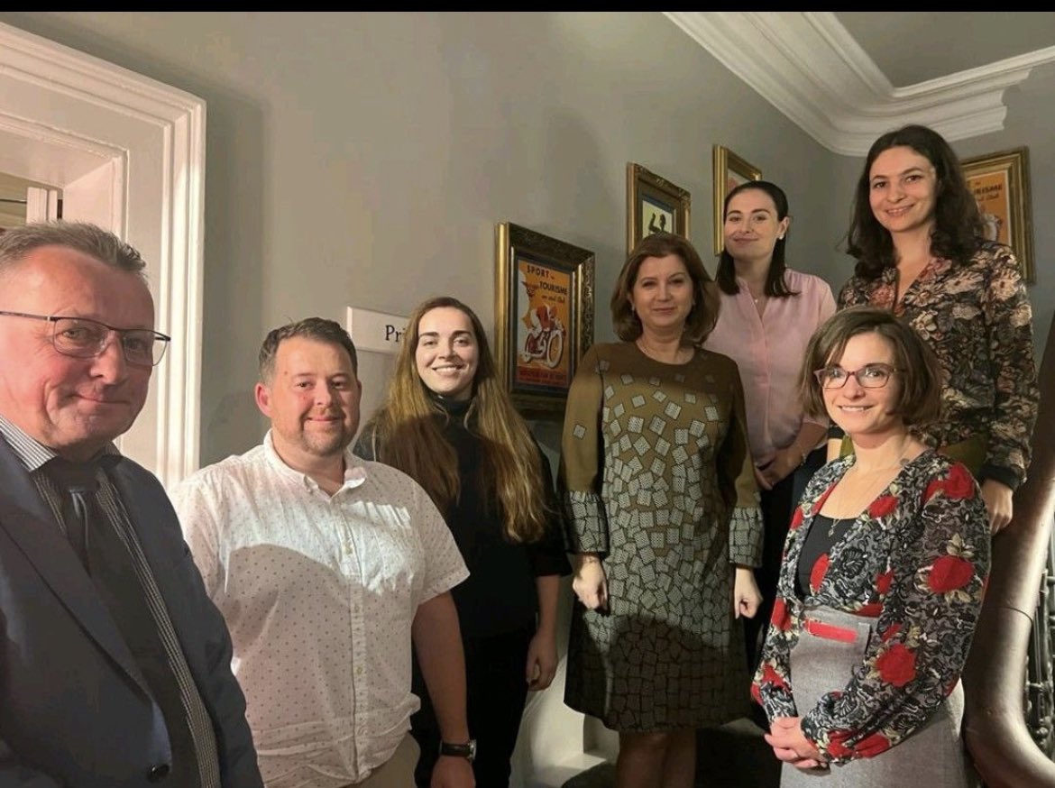 RUDA_2019's tweet photo. It was an #honour to meet in person Her Excellence Laura Popescu - Ambassador of Romania to the UK. 
Our #community  work is being #valued  and we are looking forward for more collaboration with the Romanian Embassy.

#community #engagement #proud 

@laurapopescumfa https://t.co/5hKZAiUU2X