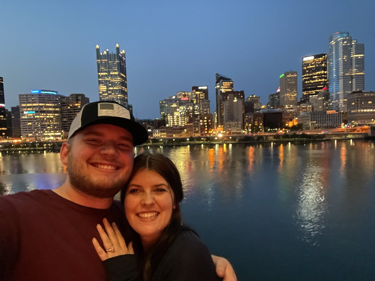 CaitlynnGuess's tweet photo. My forever date ❤️. 556 days until we say I do! https://t.co/a39WTLWd6B