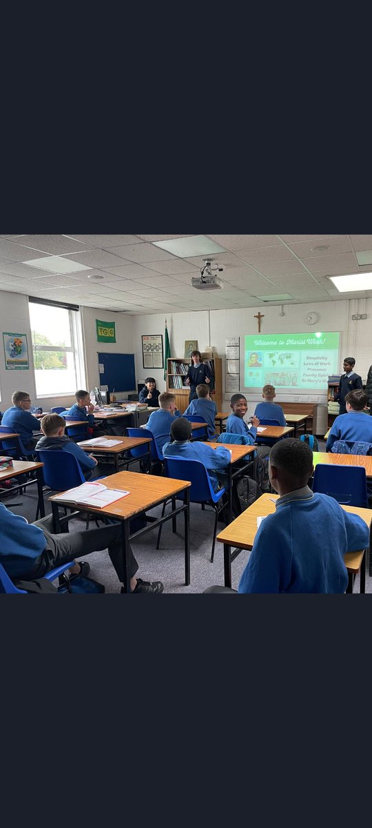 Kelly93Sarah's tweet photo. Our Marist Leaders @moylepark will be re-visiting their first year groups this week. They will check in to see how they are doing, making sure they have settled in #familyspirit and informing them of the events planned for   #Maristweek2022 @MaristEducation https://t.co/KiFAd9InAN