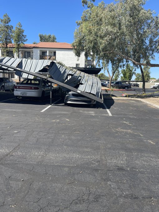 Y&rsquo;all&hellip;. The storm that blew through dropped a tree on the car port thing and then onto my car. Fml. Who<a href="/tag/manyvids"class="tags"><span>#manyvids</span></a><a href="/tag/mvsales"class="tags"><span>#mvsales</span></a>