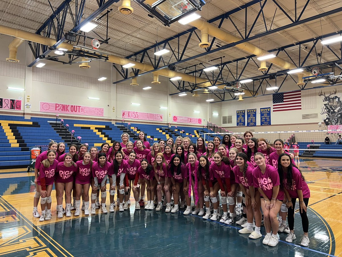 canyonVB's tweet photo. Excited to be a part of Tivy’s Dig Pink Night💞#Noonefightsalone #PinkOut2022 https://t.co/PxHom8LGu3