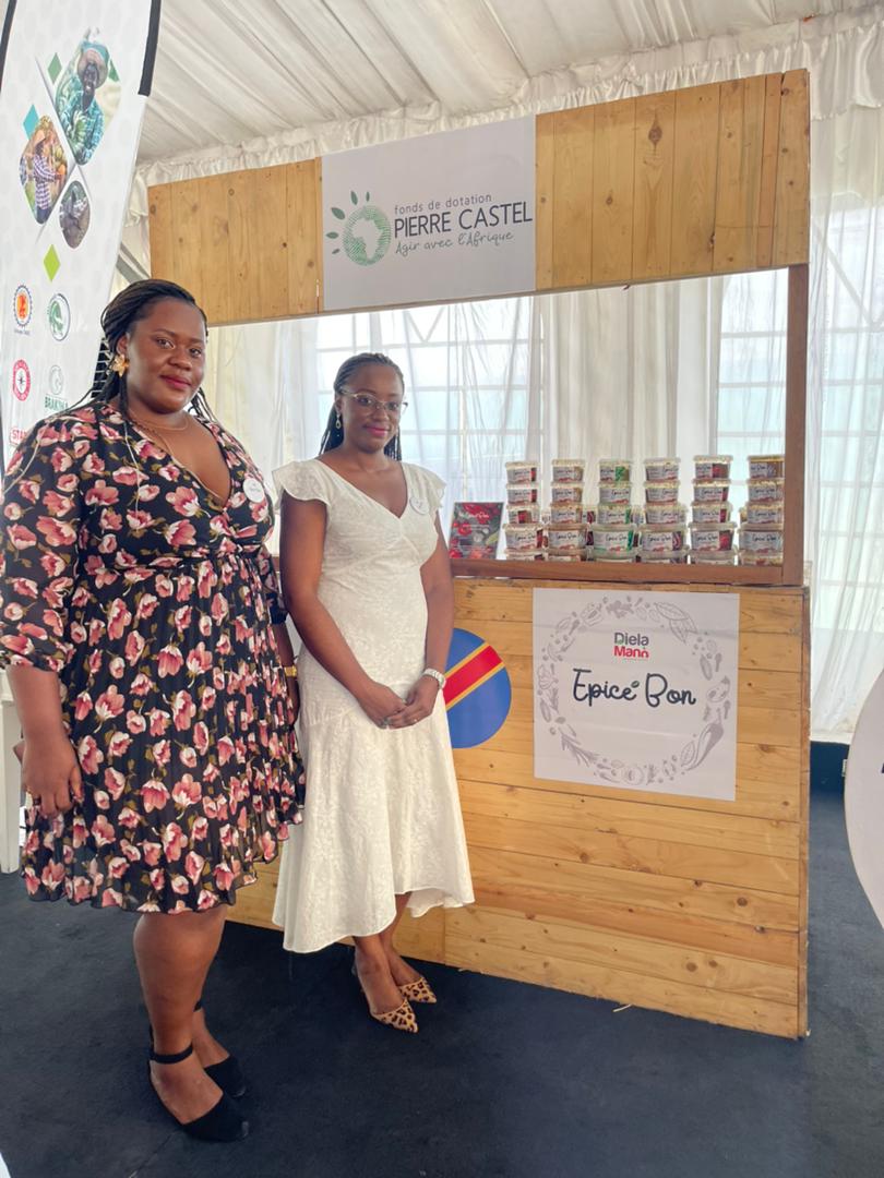 epice_bon's tweet photo. Retour en image sur la semaine dernière:
Rencontre des #batisseursafricains et Cérémonie de remise du #PrixPierreCastel où nous avons reçu le prix "Coup de cœur du jury".
@BracongoSa @FdsPierreCastel @PullUp80296356 #CanalplusRDC @FemmesFec @kabamba_mwika @FECRDC @MinEPME_CD https://t.co/E52XD5Q1GW