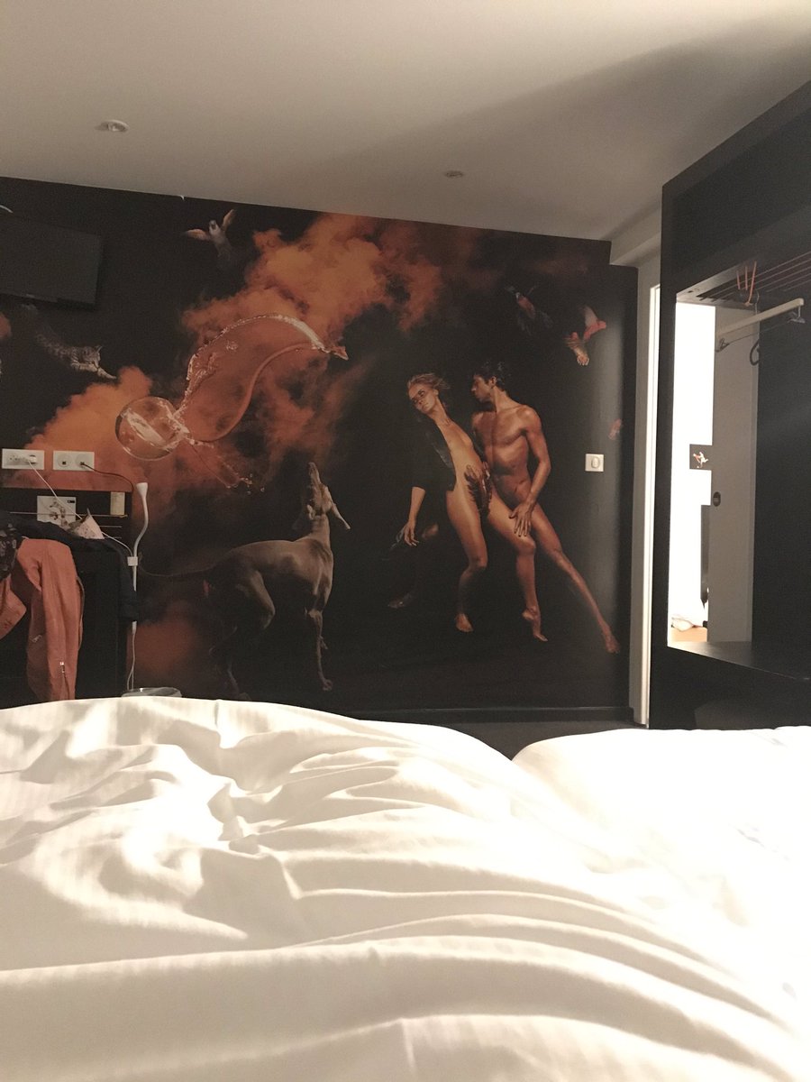 Madame Clairon tweet media