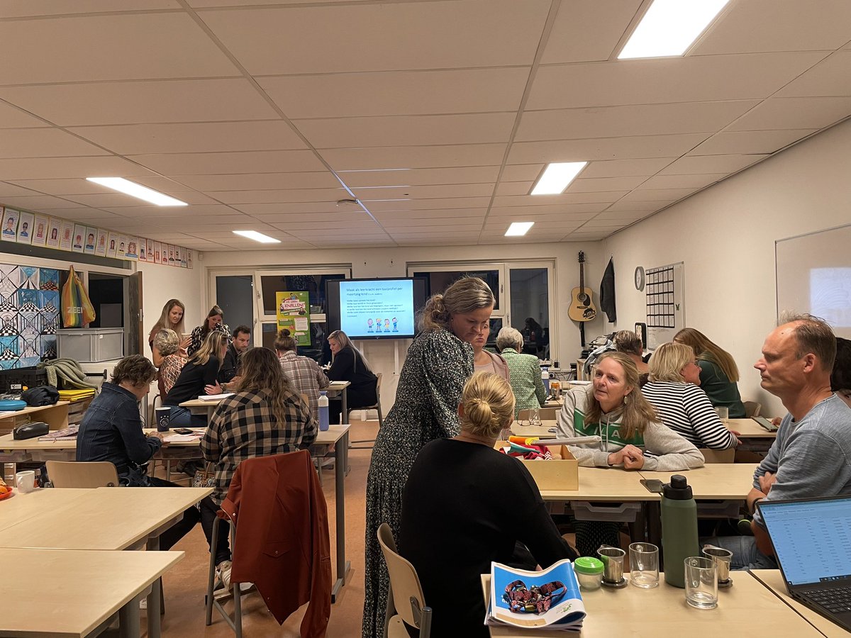 Wat een fijne studiemiddag/ -avond over meertaligheid!
