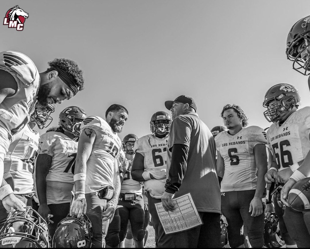 LMCmustangs's tweet photo. Back to work today! Before we get back out on the field at 4:30 today, here’s a sneak peak of a few of our favorite flicks from Saturday’s big win over De Anza College! 

Catch us in action this Saturday, when we kickoff back at home versus College of the Redwoods. 

#RunWithUs https://t.co/QYJa1Aakzz