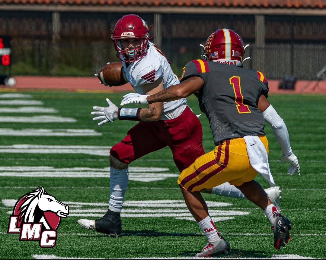 LMCmustangs's tweet photo. Back to work today! Before we get back out on the field at 4:30 today, here’s a sneak peak of a few of our favorite flicks from Saturday’s big win over De Anza College! 

Catch us in action this Saturday, when we kickoff back at home versus College of the Redwoods. 

#RunWithUs https://t.co/QYJa1Aakzz