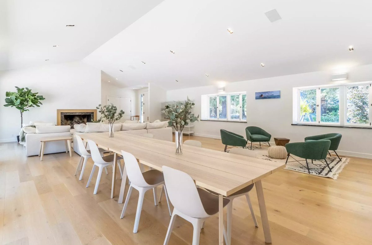 Zeus Living tweet media