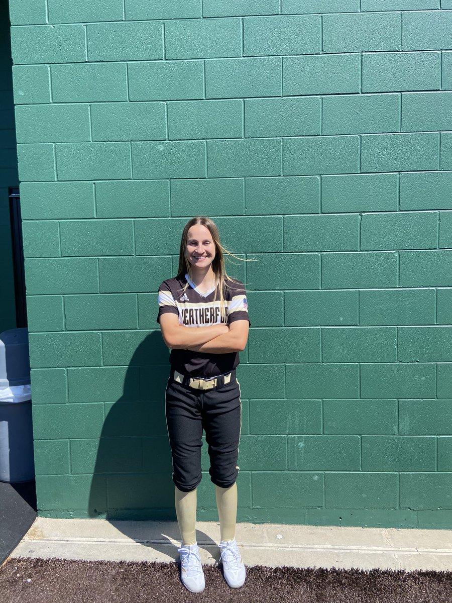 Chloe Prentiss tweet media