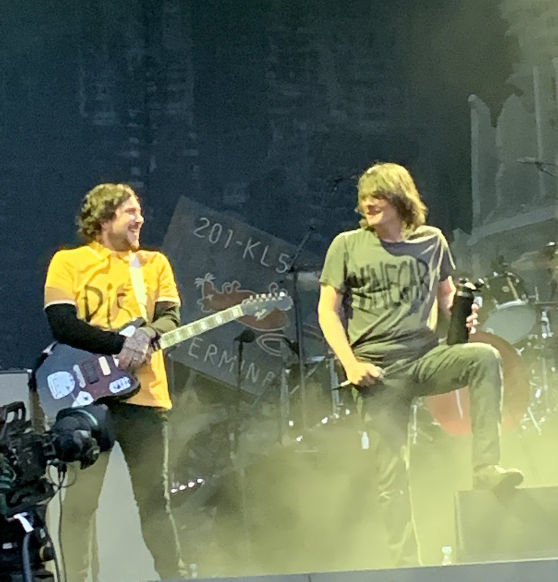 Arod_a_'s tweet photo. "Do you wanna get matching tattoos, have the same haircut, go steady, and just be friends so we can fuck everyone else who looks just like us, thinks like us, and feels like us too?"

F&amp;G matching/sharing outfits &amp; combining colors during the tour? Idk just open this ig

A thread https://t.co/EBQD5qUwAs