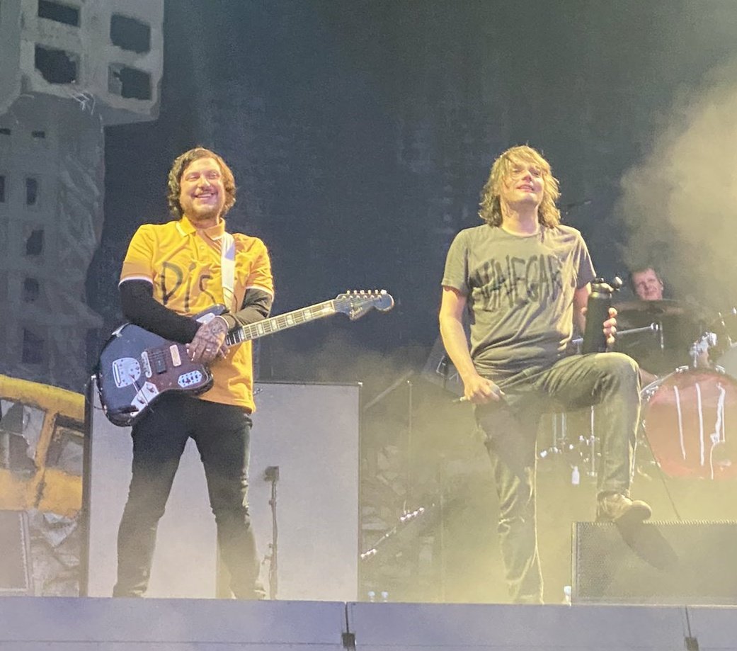 Arod_a_'s tweet photo. "Do you wanna get matching tattoos, have the same haircut, go steady, and just be friends so we can fuck everyone else who looks just like us, thinks like us, and feels like us too?"

F&amp;G matching/sharing outfits &amp; combining colors during the tour? Idk just open this ig

A thread https://t.co/EBQD5qUwAs