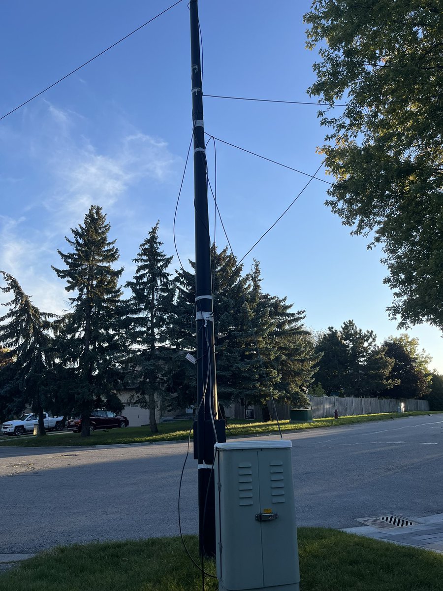 amanda_guppy's tweet photo. Looking good @RogersHelps 👍🏻🤦🏻‍♀️ https://t.co/zjgOy8b9fg