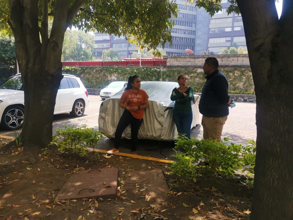 Recorrido en la Colonia Lomas de Sotelo con los vecinos, atendiendo distintas solicitudes.
#participacionmh #participamh #ParticipaciónCiudadana #SomosMH #MiguelHidalgo #MH