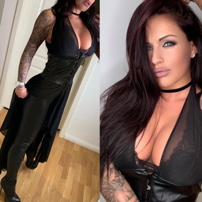 #Letmebeyourfantasy #girly #germangirl #girlpower #sexy #tatooedgirl #heelsfetish #balckishot #berlincitygirl<a href="/tag/letmebeyourfantasy"class="tags">#Letmebeyourfantasy</a><a href="/tag/girly"class="tags">#girly</a><a href="/tag/germangirl"class="tags">#germangirl</a><a href="/tag/girlpower"class="tags">#girlpower</a><a href="/tag/love"class="tags"><span>#love</span></a><a href="/tag/model"class="tags"><span>#model</span></a><a href="/tag/picoftheday"class="tags"><span>#picoftheday</span></a><a href="/tag/cute"class="tags"><span>#cute</span></a><a href="/tag/follow"class="tags"><span>#follow</span></a><a href="/tag/beautiful"class="tags"><span>#beautiful</span></a>