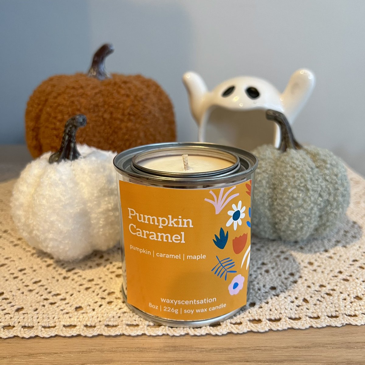 Who’s loving the new candle labels? 🎃✨