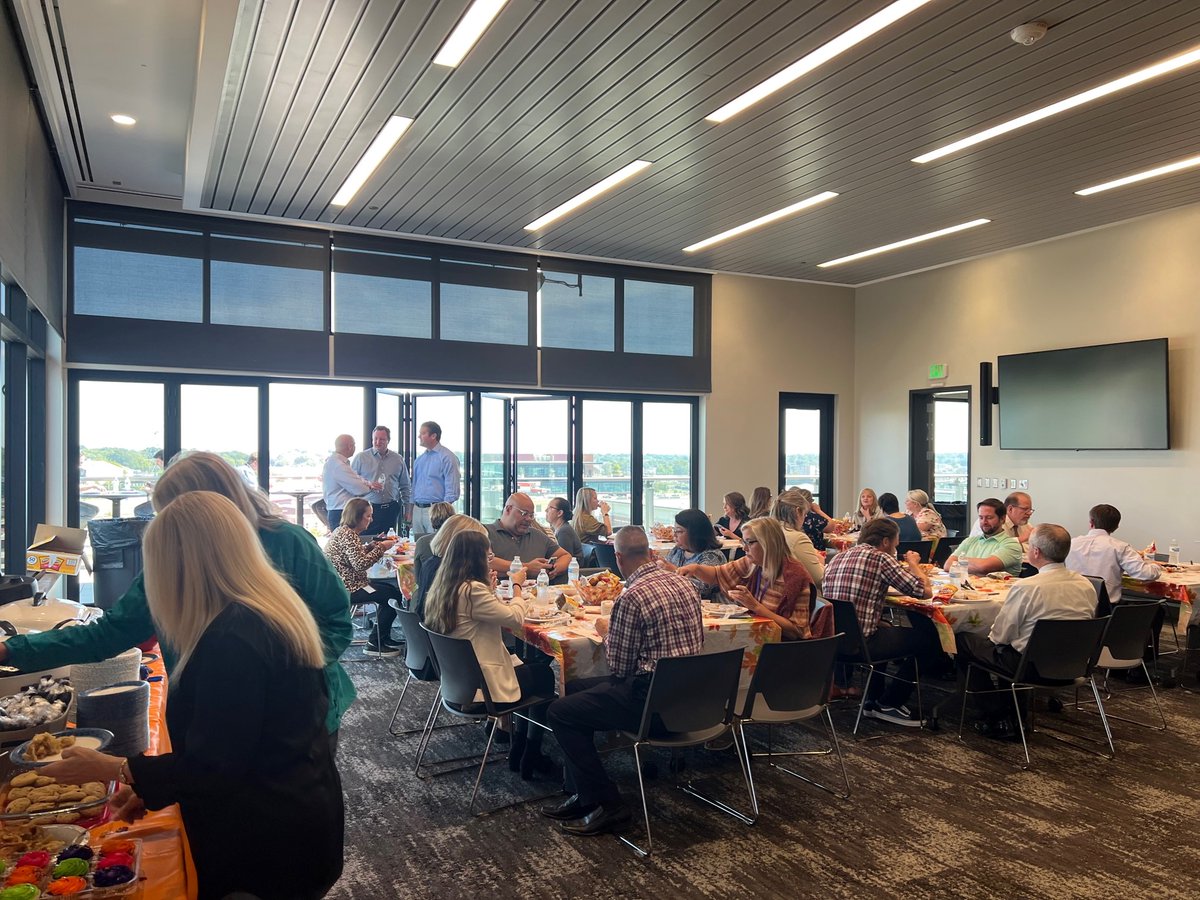 GableGotwals's tweet photo. We hosted the 18th annual chili cook-off with @FORVIS and @vastbank to raise funds for the @tulsaunitedway. This campaign is dedicated in memory of Jim Sturdivant whose silent generosity was symbolic of the "Power of the Pledge." https://t.co/x2Wguw41kf
#GGCommunity https://t.co/qUxT9IB7um