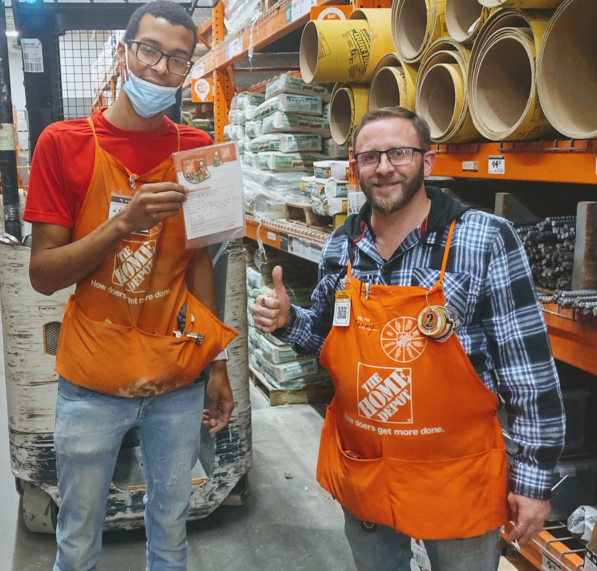 corey4159's tweet photo. Thank you Keith for your hard work!

Keith is a D25 associate and brand-new machine operator tonight he packed down concrete and lumber!
@HomeDepotRoss @BrianMcL70 @TheeRyanKearns @bishoff_tim @AmyDestein https://t.co/qmfaYhbZ2O
