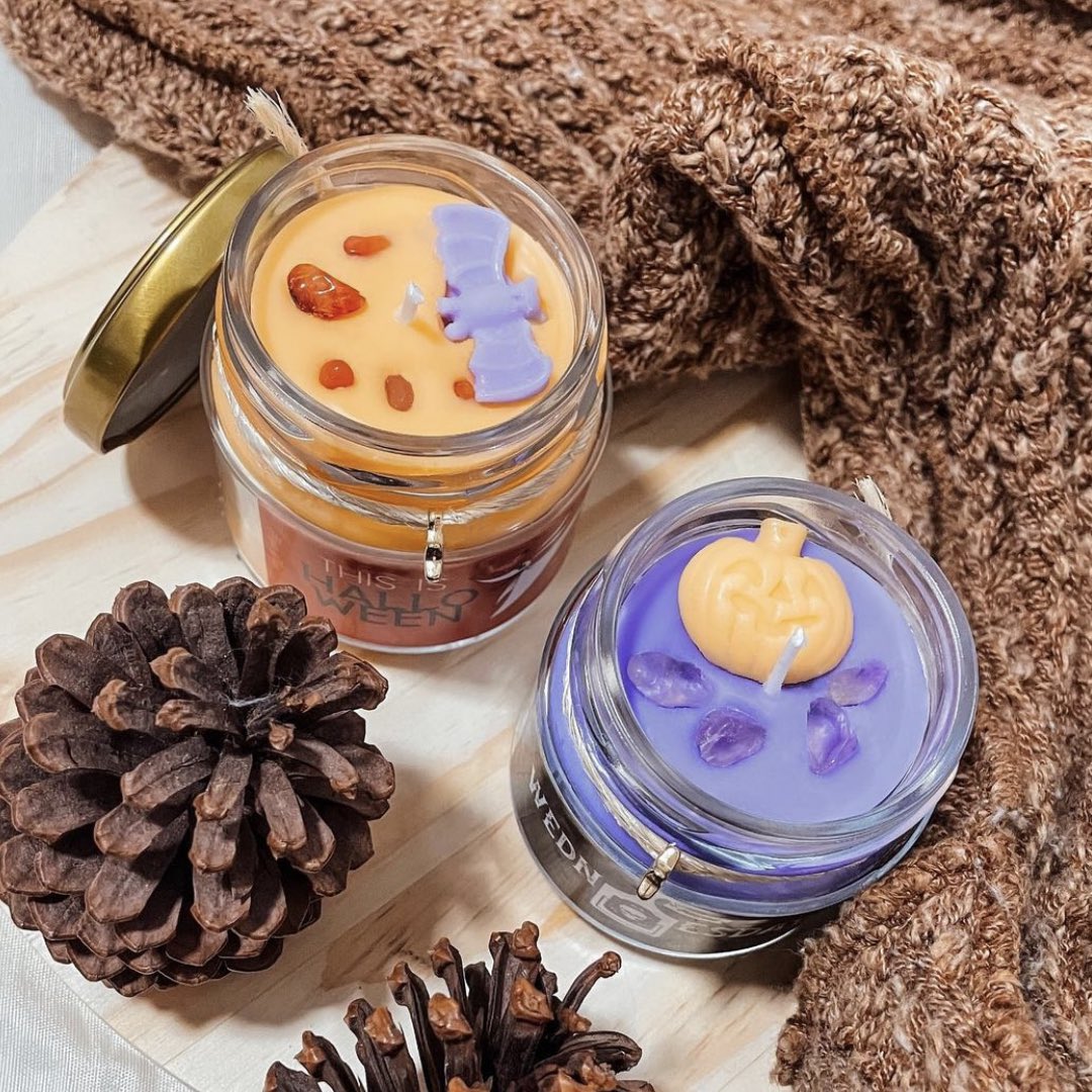 shopmagicplace's tweet photo. VEM AÍ! 

Amanhã, dia 05.10, a Magic Place estará com produtos especiais no catálogo, todos com a temática de Halloween pra fazer esse outubro ainda mais arrepiante. 🎃🦇🕸️ https://t.co/dUOELPtoOR