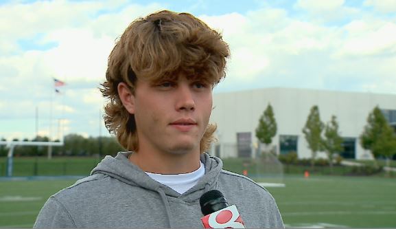 WISHNews8's tweet photo. One of the state's leading passers plays for one of the smallest schools with a football team. @TPCSKnights senior quarterback Cooper Simmons-Little (@CooperSL11) is #TheZoneExtra athlete of the week! See his story tonight at 7pm on @WISH_TV! https://t.co/vxVsuqDtOx