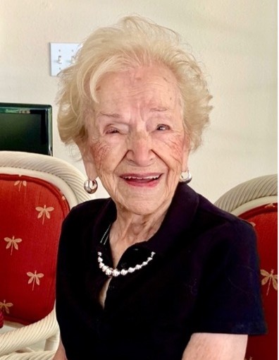 briar_cliff's tweet photo. From all of us at BCU, we want to wish a very happy birthday to Rose Mary Rizk DeGrasse who turns 110 years old today! 🎂 An alumna of 1934, she left a legacy at Briar Cliff for many to follow. We wish her continued good health and happiness for years to come! https://t.co/aKEuJNVdLr