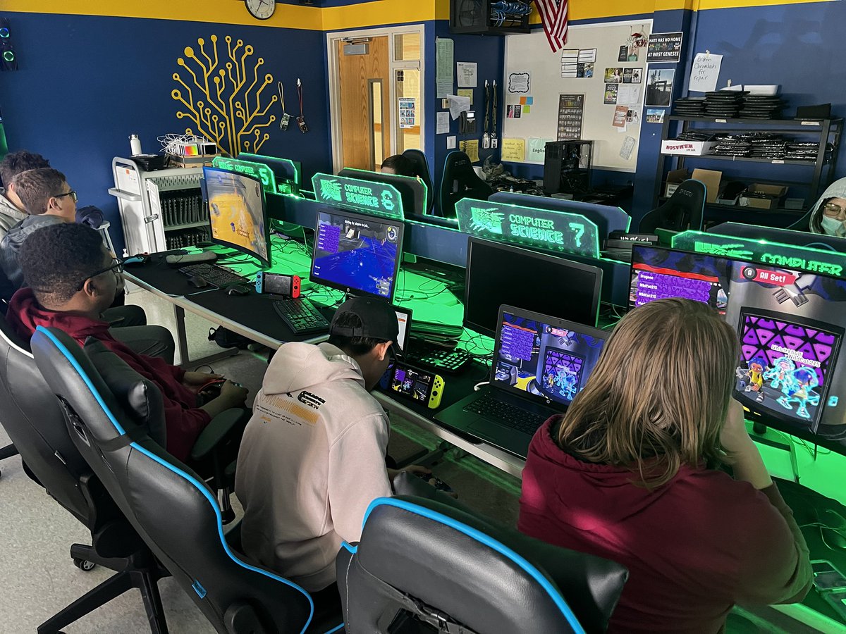 WGHS ESports tweet media