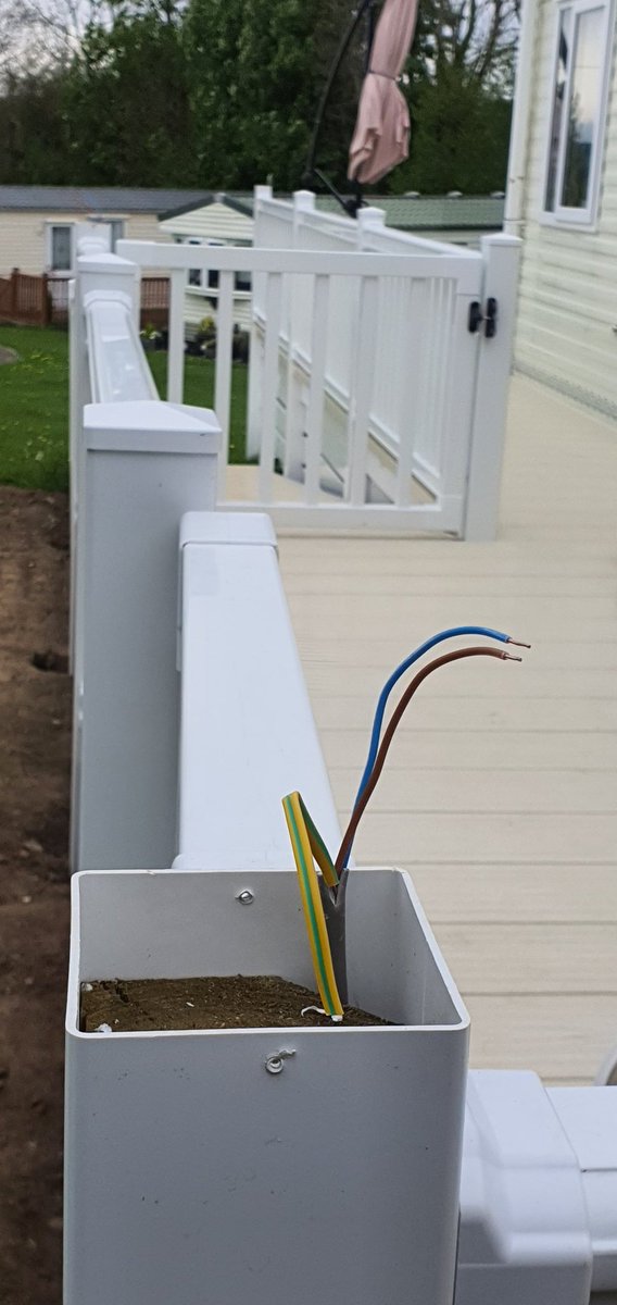 DDRepairsC's tweet image. Had a decking fitted we can wire up your decking lights.
#decking #deckinglights #caravanrepairs #electrical #caravan #holidayhomes