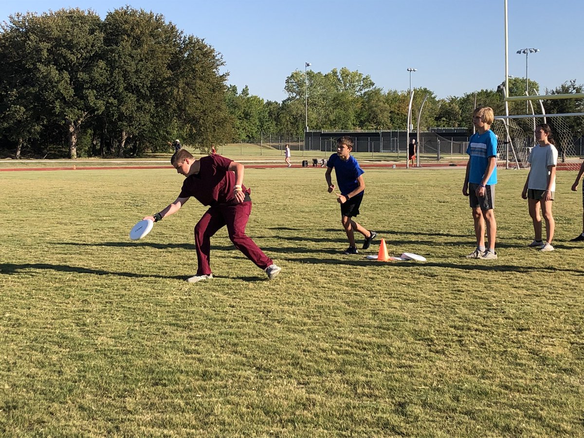 marcus_ultimate's tweet photo. A beautiful day for ultimate! ☀️ https://t.co/ToyUjFsxMV