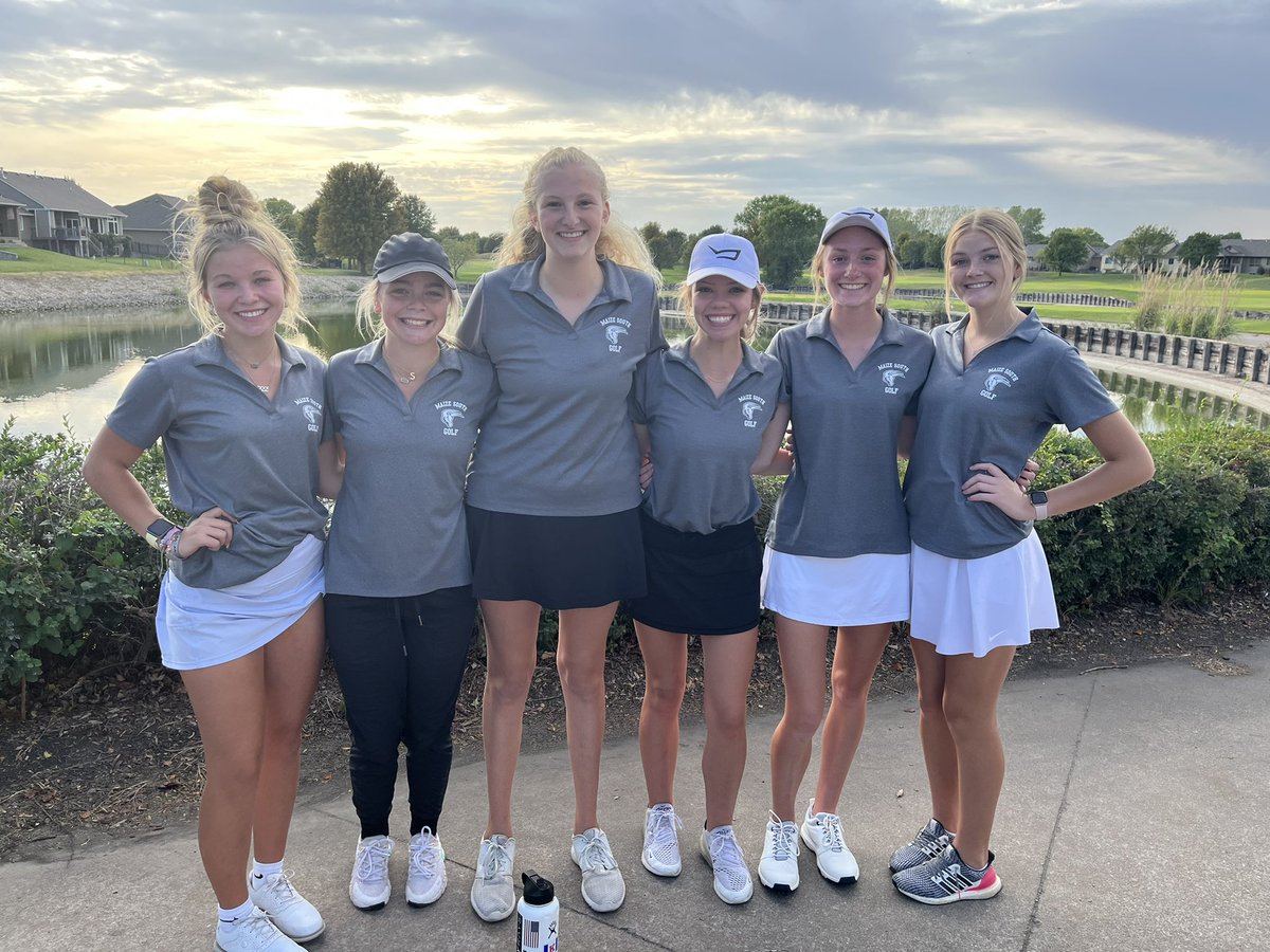 maizesouthgolf's tweet photo. Congrats Mav golfers! 3rd place team at AVCTL Div 1 league tournament, Skylar Seals 2nd team all league (11th place individual), way to go ladies! Scores at https://t.co/UDDVkAqnM3 https://t.co/jgLXVzX55X