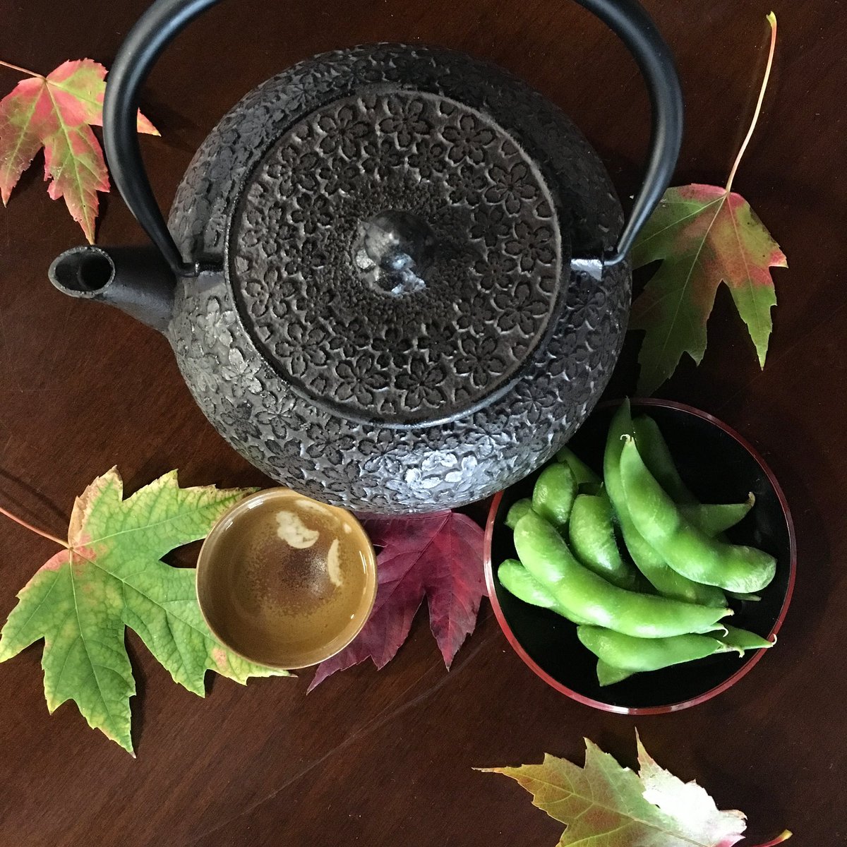 #🍁 #🍂 #mood #🍶
.
#isitFALLyet #whosreadyforFALL #🙋🏻‍♀️
.
まだまだ#暑い日が続きますね …早く#秋　けーへんかな…