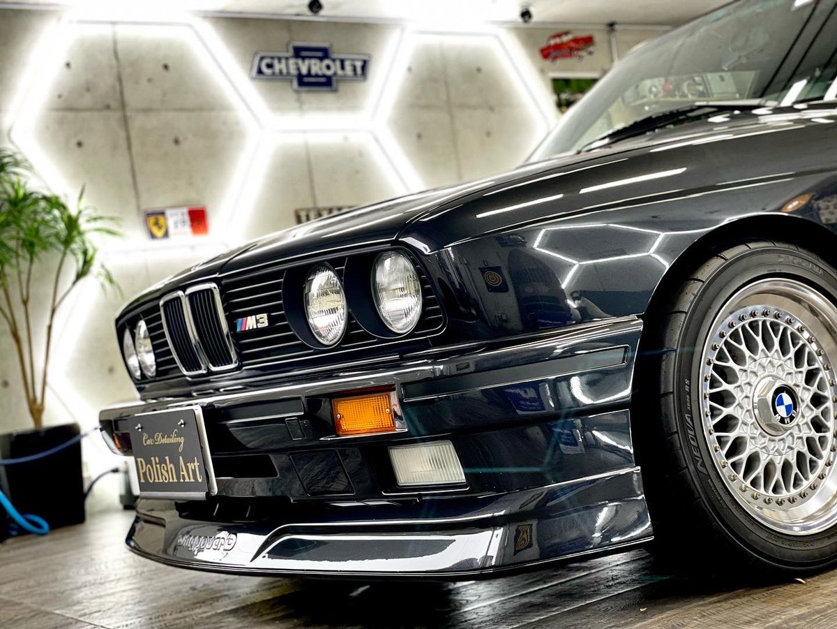 teruboo's tweet photo. 御用命ありがとう御座いました😌
今となれば、希少価値のある車♫
緊張しましたが作業させてもらったことにまた一歩成長したと思います😁
★作業内容★
全面磨き
ボディーコーティング
プロテクションフィルム
#プロテクションフィルム
#bmwm3 #コンプリートカー
#idingpower #旧車 https://t.co/LvkIxW7WC7