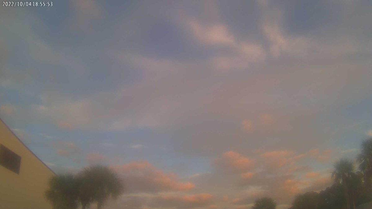 Buddy Taylor Middle School at sunset and it's 69 F.