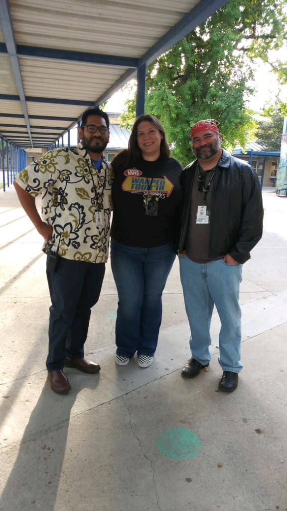 Getting into <a href="/ManorNewTech/">Manor New Tech HS</a> #SpiritWeek! Today’s theme was Surfers vs Skaters vs Bikers!

#TitanUp
#OurHouse
#BleedBlue
<a href="/ManorISD/">Manor ISD</a>