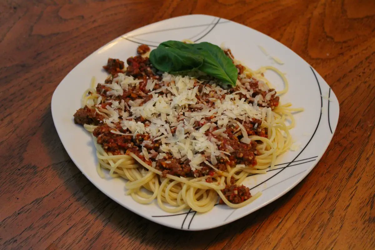 FreshCookedFun's tweet image. My trip to Italy inspired me to make a Bolognese sauce.  Unlike a typical Ragu sauce, Bolognese starts with a sofrito of carrot, celery, and onion.  It&apos;s one I&apos;ll definitely be making again.