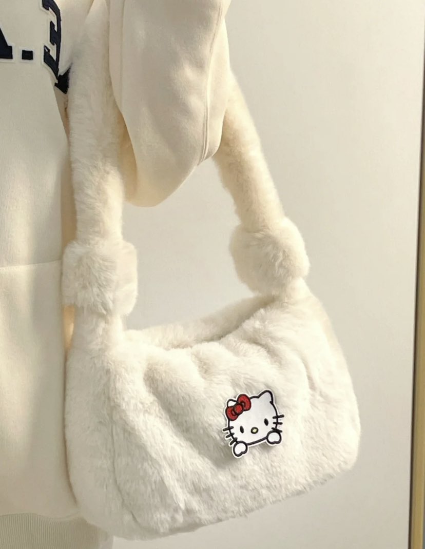 on-twitter-hello-kitty-purse-https-t-co-kz2sjgbheq-twitter