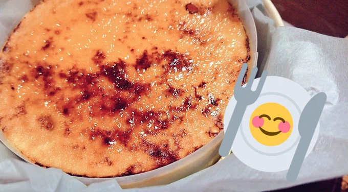 妹からケーキのギフト届いてたので朝っぱらから食べました。とろとろふわふわでうまかったまだ作業がんばれる…! 