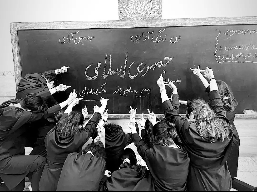 sweedlll's tweet photo. زیبایی✨
#کیرم_تو_بیت_رهبری https://t.co/4g3l5vZ9UZ