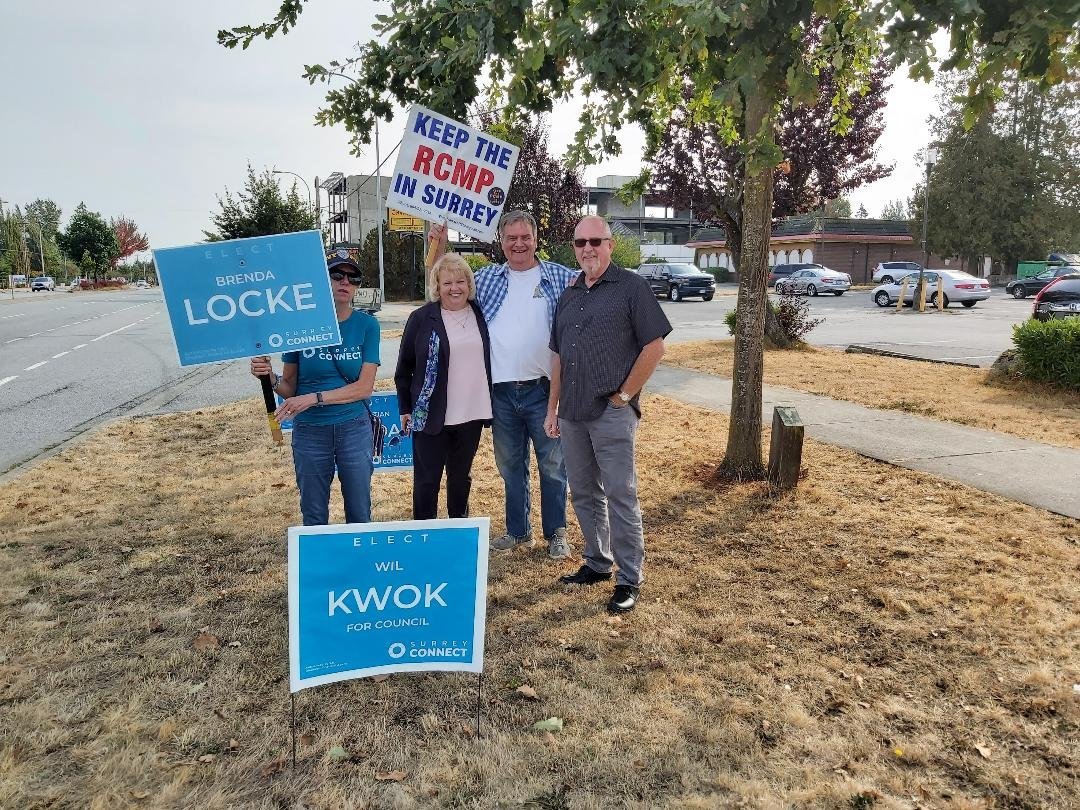 captainramona's tweet photo. Out & about today with @surreyconnect_ Team & supporters. #electconnect #brendalockeformayor #surreybc https://t.co/djtJnnidBk