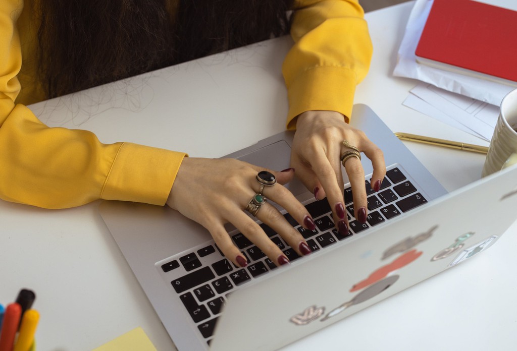 OutSmarts's tweet image. At Out-Smarts, we have a team of excellent copywriters who understand the strategy behind digital marketing and blogging and are experienced in its unique writing structure and style

Read more 👉 lttr.ai/26xe

#blogging #BusinessBlogTips #CompanyBlog