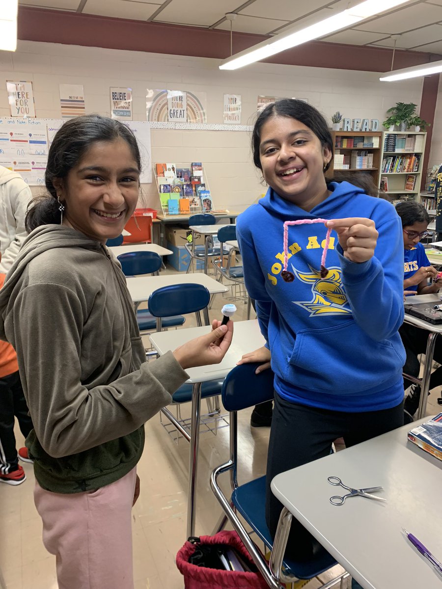 Stephanie Cardoso tweet media