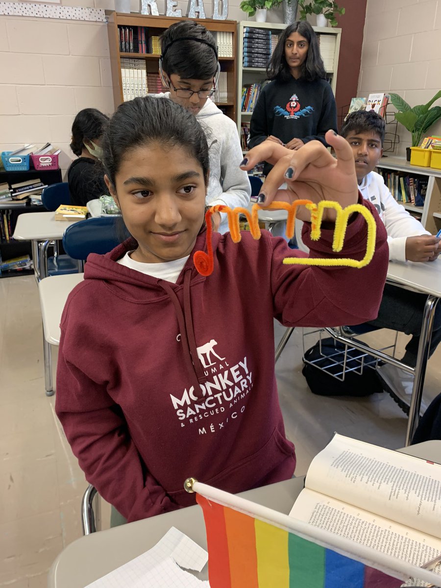 Stephanie Cardoso tweet media