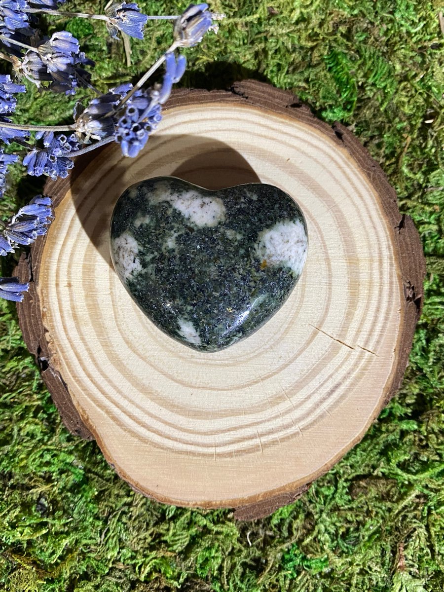 triplegoddessa1's tweet photo. Excited to share the latest addition to my #etsy shop: Preseli Bluestone (Stonehenge) Heart https://t.co/QNetmtSH6X #heartcrystal #preselibluestone #stonehenge #wicca #pagan #crystal #chakra #dolerite #triplegoddessreiki https://t.co/g9Q78a24FG