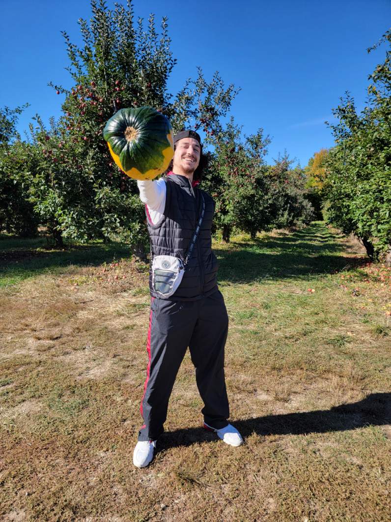 LifeOfLethal's tweet photo. Apple Orchard was a success 🔥 https://t.co/br06AEEGLd