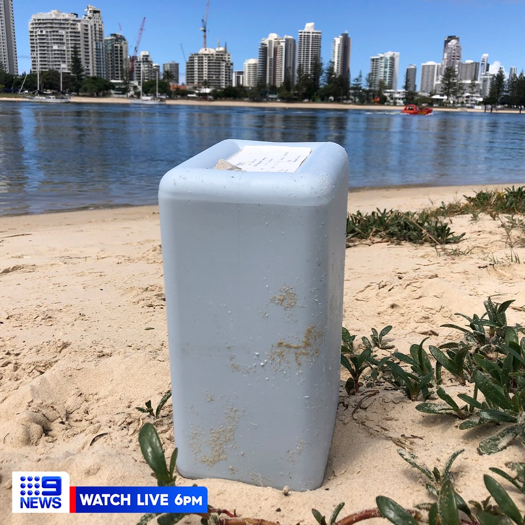 9NewsQueensland's tweet photo. Mystery has arisen after a Gold Coast resident retrieved an urn from the Southport Broadwater containing the ashes of an Adelaide man.

It’s not known how the remains made the 2,000-kilometre  journey from SA to QLD almost eight years after the cremation.

#9News https://t.co/OSbC6Ow7nm