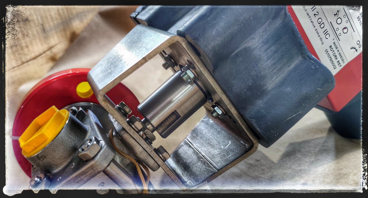 Des gachot® V16 3 voies DN25 INOX, embouts T. Gaz+ LH511+ actionneur SRCM20-0/4+ISOBOX, de Fabrication Française
lnkd.in/d3HMJNH (lien produit)
Picardie Valves Industries